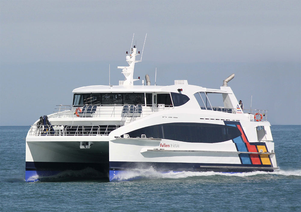 new zealand power catamaran builders